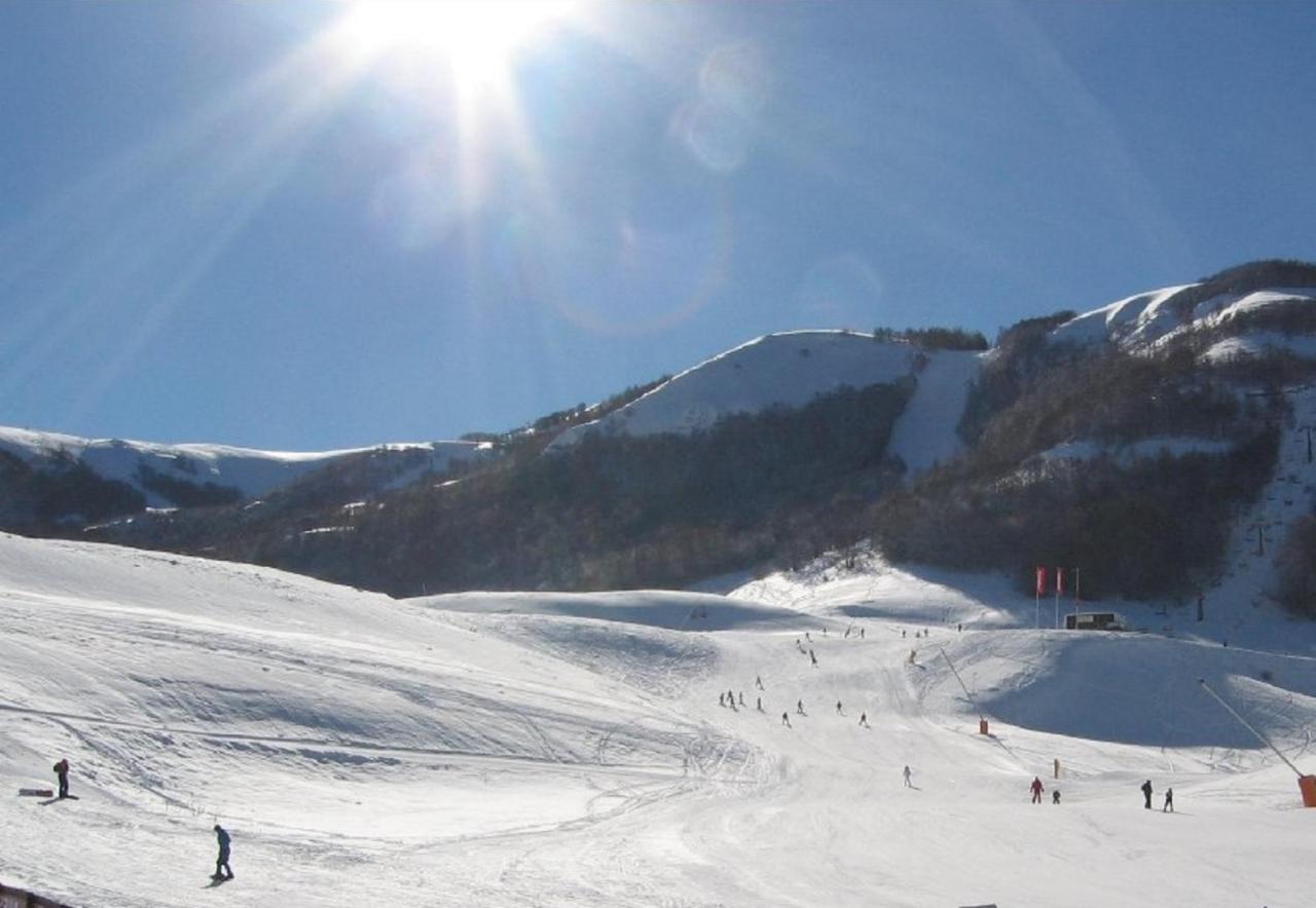 Complesso Turistico Aurora - Camere B&B Poggio Picenze ภายนอก รูปภาพ