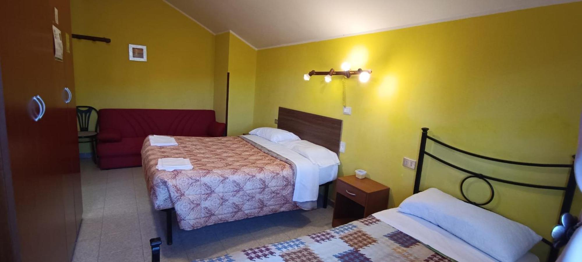 Complesso Turistico Aurora - Camere B&B Poggio Picenze ภายนอก รูปภาพ