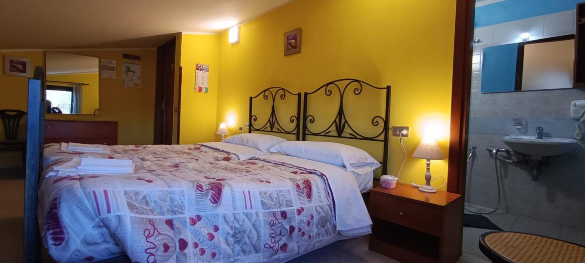Complesso Turistico Aurora - Camere B&B Poggio Picenze ภายนอก รูปภาพ